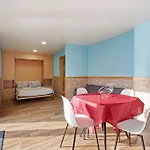 Semesterbostad Casa Miradouro Fafiao *