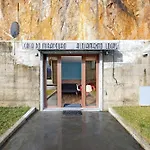 Semesterbostad Casa Miradouro Fafiao *