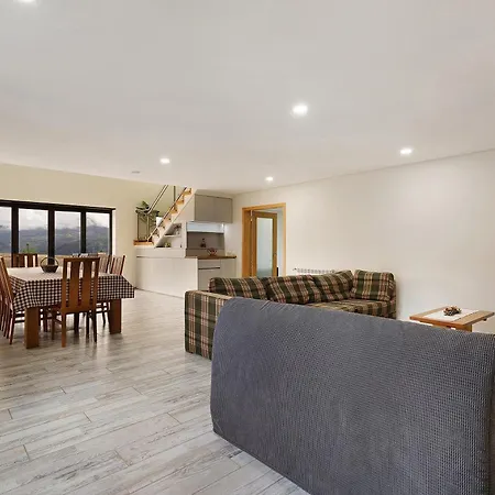 Casa Miradouro Fafiao