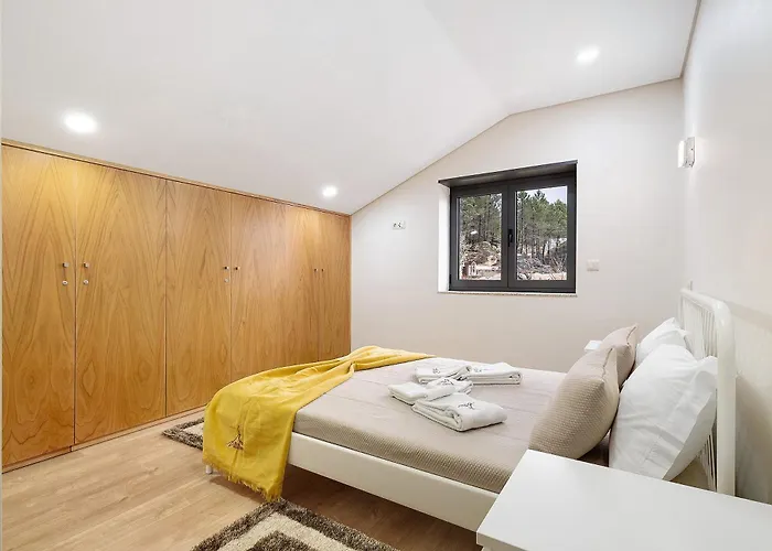 Casa Miradouro Fafiao * ジェレス