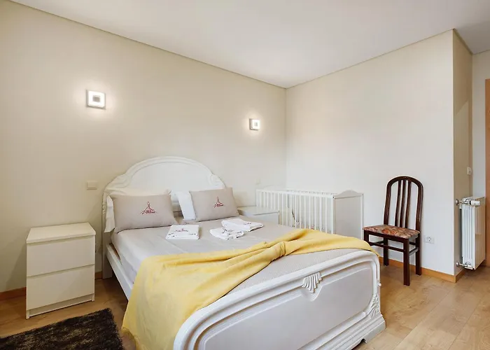 Casa Miradouro Fafiao בית נופש ג'רס