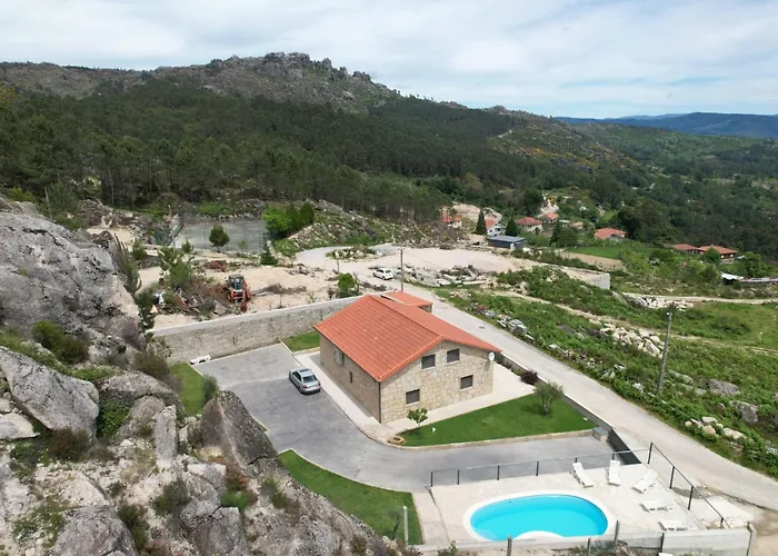 Casa Miradouro Fafiao ジェレス